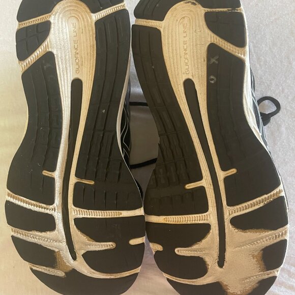 ASICS Gel-Cumulus 21 Running Shoes – Black/White, Women’s Size 8.5 - Picture 4 of 6